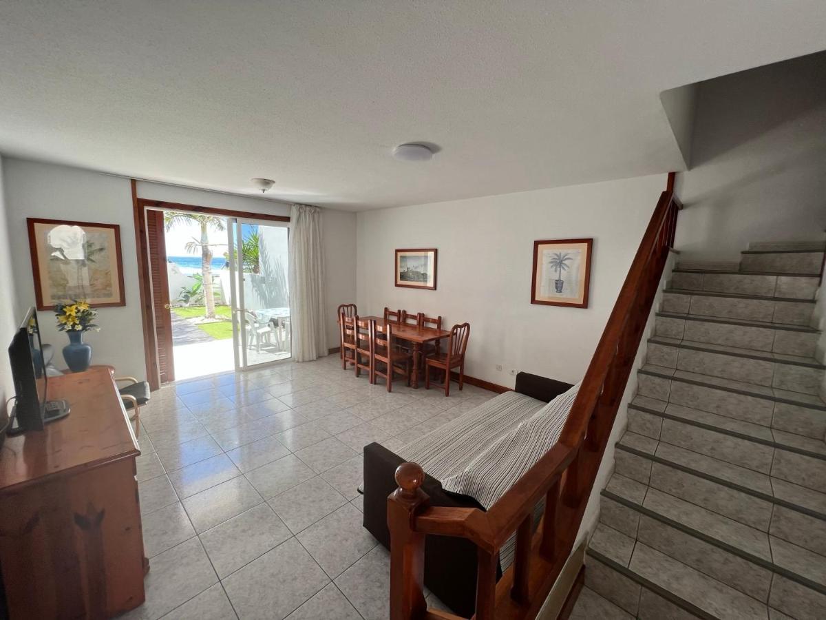 First Line Apartment Arona  Bagian luar foto