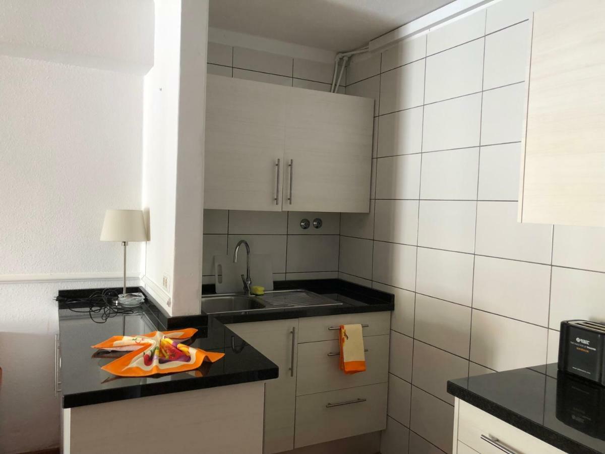 First Line Apartment Arona  Bagian luar foto